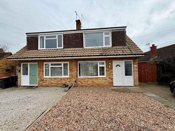 3 Bedroom Semi Detached House For Sale In Hunters Forstal Road, Herne Bay, Kent, CT6