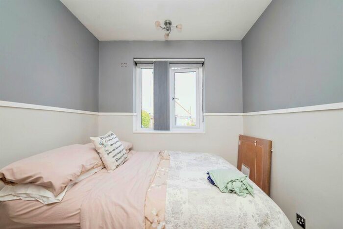 2 Bedroom Detached Bungalow For Sale In Second Avenue, Caister-On-Sea, Great Yarmouth, NR30