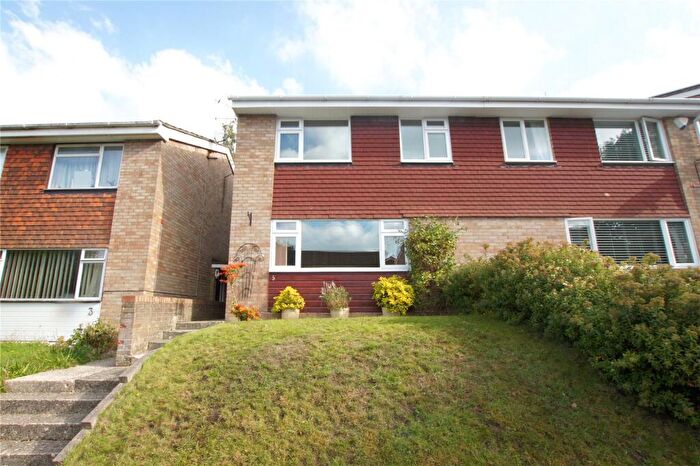 3 Bedroom Semi-Detached House To Rent In Allendale Close, Sandhurst, Berkshire, GU47