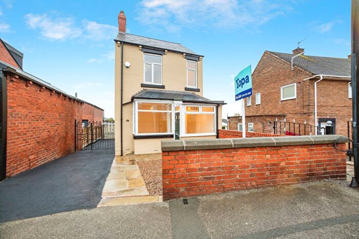 4 Bedroom Detached House For Sale In Station Road, Royston, Barnsley, S71