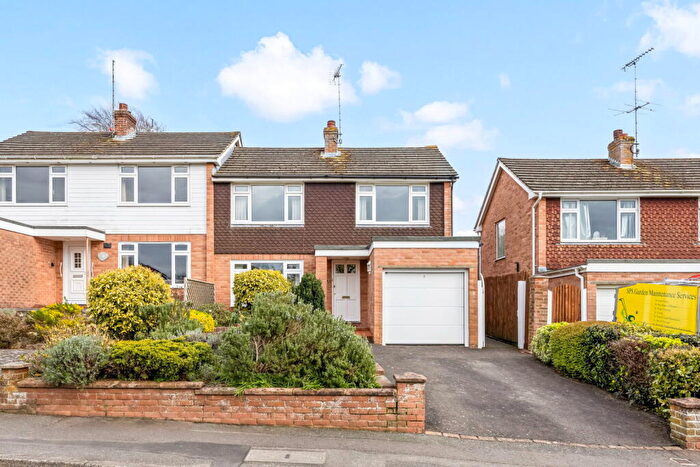 3 Bedroom Semi-Detached House For Sale In Willowbrook Way, Hassocks, West Sussex, BN6