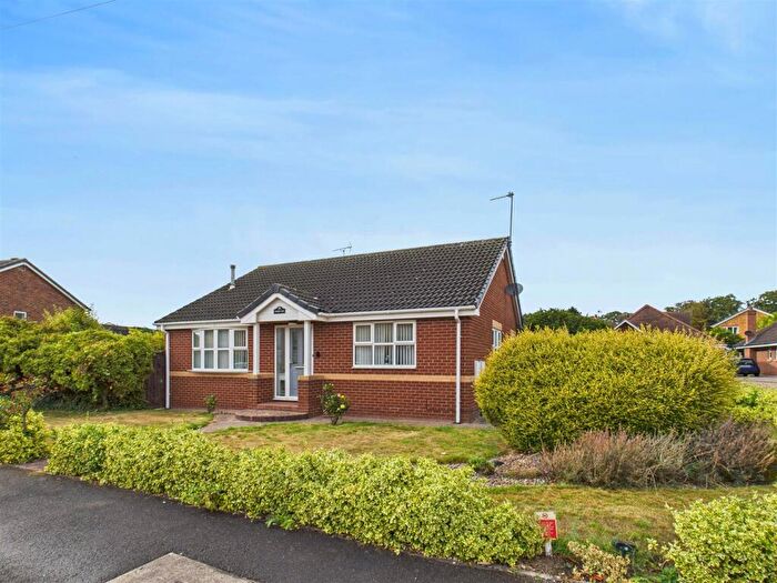 3 Bedroom Detached Bungalow For Sale In Nunburnholme Avenue, North Ferriby, HU14