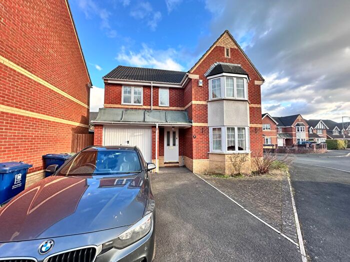 4 Bedroom Property To Rent In East Field Close, Headington, Oxford, OX3