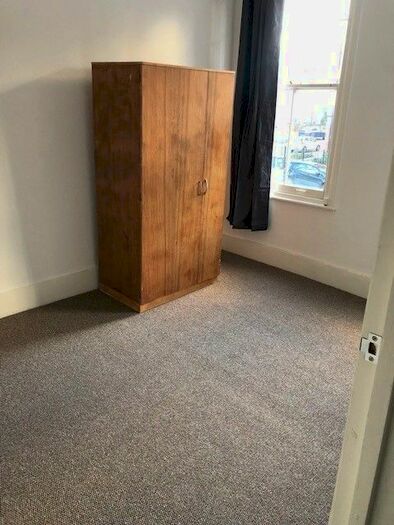 1 Bedroom Flat To Rent In Rosendale, Herne Hill, SE24