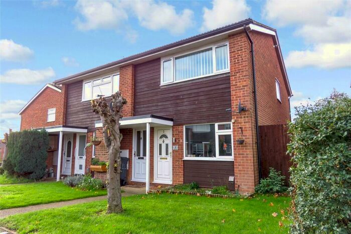 1 Bedroom Maisonette To Rent In Saffron Court, Biggleswade, SG18