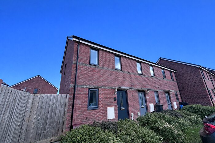 2 Bedroom End Terrace House To Rent In Tithebarn, Exeter, EX1