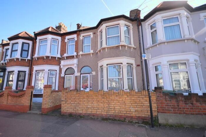 1 Bedroom Flat To Rent In Browning Road, Manor Park, London, E12