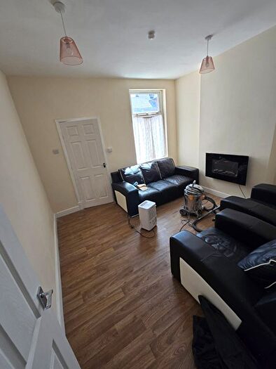 4 Bedroom Terraced House To Rent In Rosebery Street, Leicester, LE5