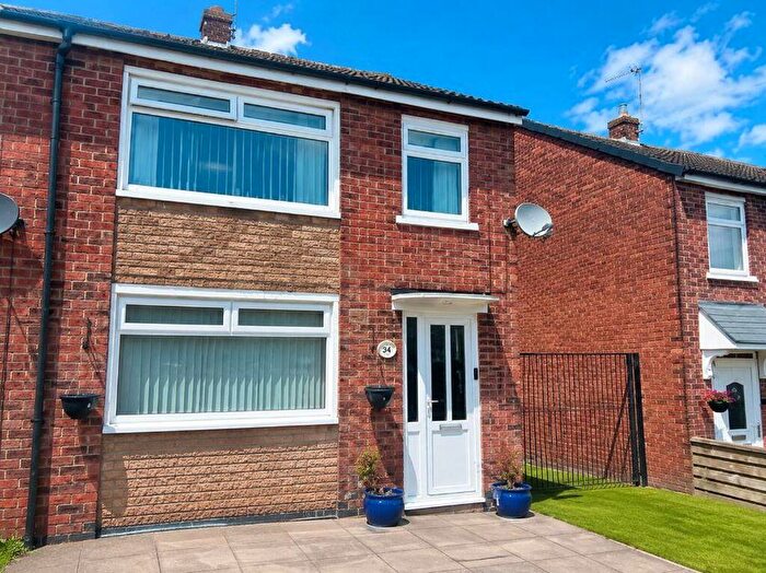 3 Bedroom End Of Terrace House For Sale In Whitnash Grove, Coventry, CV2
