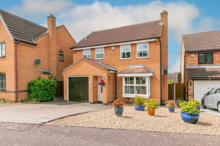 3 Bedroom Detached House For Sale In Quenby Way, Bromham, Bedford, MK43