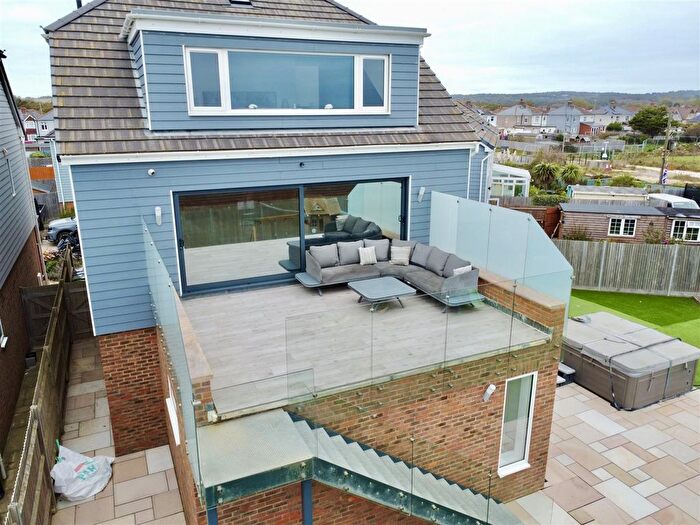 5 Bedroom Detached House For Sale In Amsterdam Way, St. Leonards-On-Sea, TN38