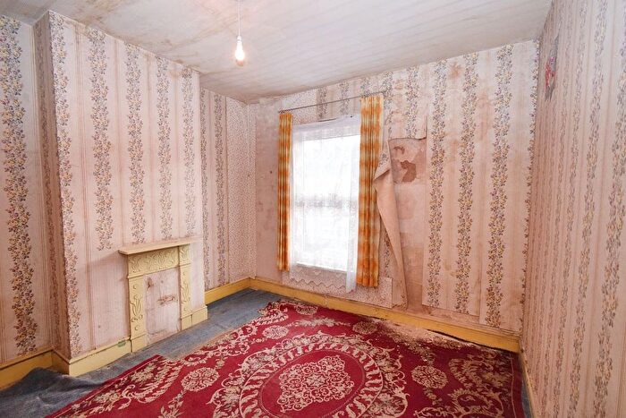 2 Bedroom Terraced House For Sale In Dean Street, Coventry, West Midlands, CV2