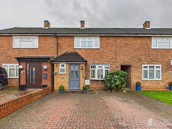 2 Bedroom Property For Sale In East Park, Harlow, CM17