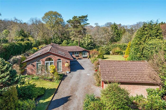 4 Bedroom Bungalow For Sale In Hill Brow, Liss, Hampshire, GU33
