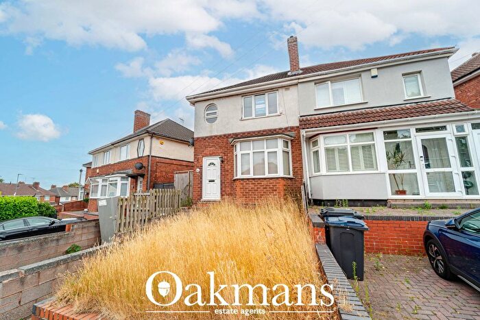 3 Bedroom Semi-Detached House For Sale In Oundle Road, Birmingham, Birmingham, B44