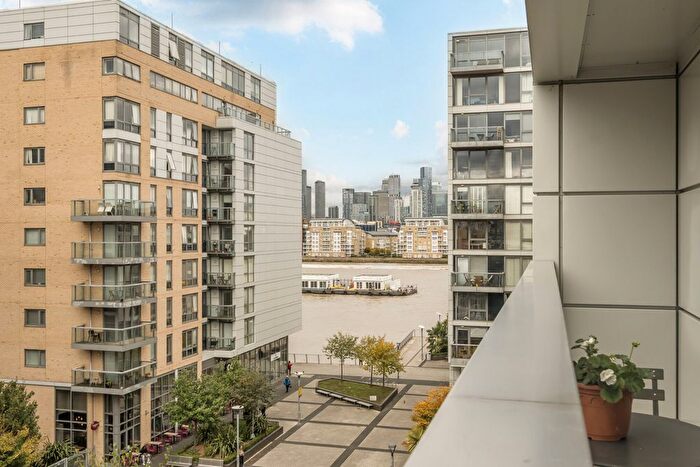 1 Bedroom Flat For Sale In Norway Street, London, SE10