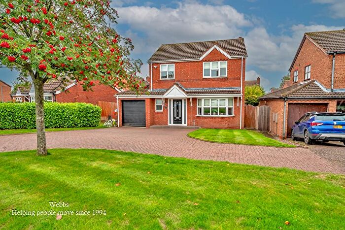 3 Bedroom Detached House For Sale In Chestnut Close, Handsacre, Rugeley, WS15