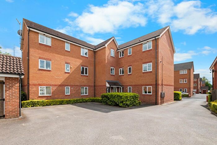 2 Bedroom Flat For Sale In Forge Avenue, Bromsgrove, B60