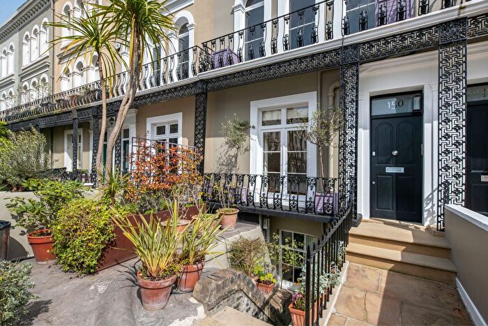 1 Bedroom Flat For Sale In Kensington Park Road, Notting Hill, London, W11