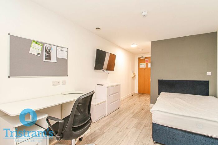 1 Bedroom Flat To Rent In Talbot Street, Nottingham, NG1