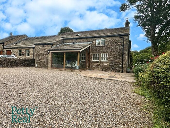 4 Bedroom Barn Conversion For Sale In Blacko Bar Road, Roughlee, BB9
