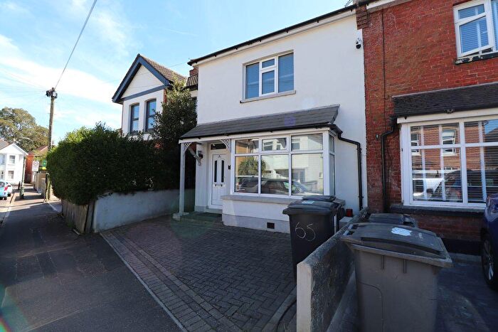 4 Bedroom Semi Detached House For Sale In Cardigan Road, Bournemouth, BH9
