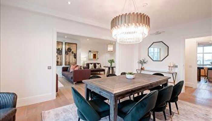 4 Bedroom Flat To Rent In Strathmore Court, Park Road, Regents Park, NW8