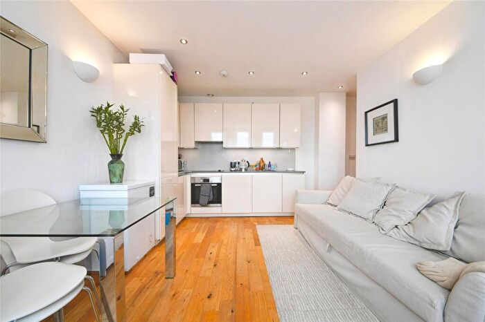 1 Bedroom Flat For Sale In Channelsea House, Canning Road, London, E15
