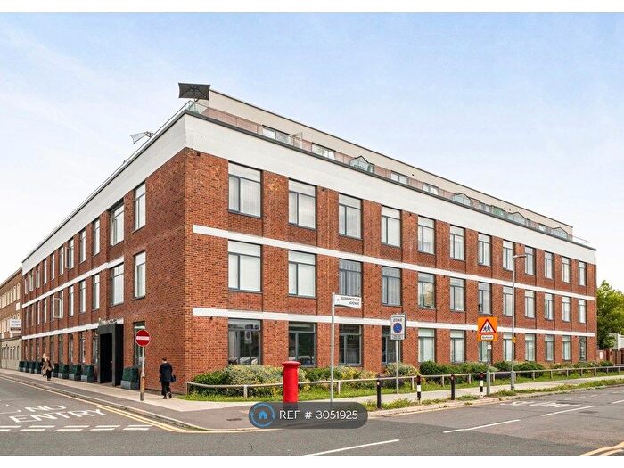 2 Bedroom Flat To Rent In Maltworks Apartments, Eastcote, HA4