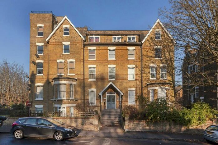1 Bedroom Apartment To Rent In Crystal Palace Park Road, Sydenham, London, SE26