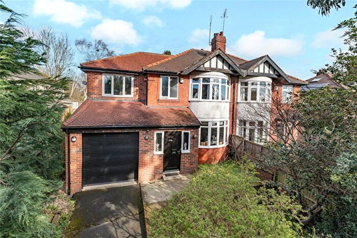 3 Bedroom Semi-Detached House For Sale In Bruntcliffe Lane, Morley, Leeds, West Yorkshire, LS27