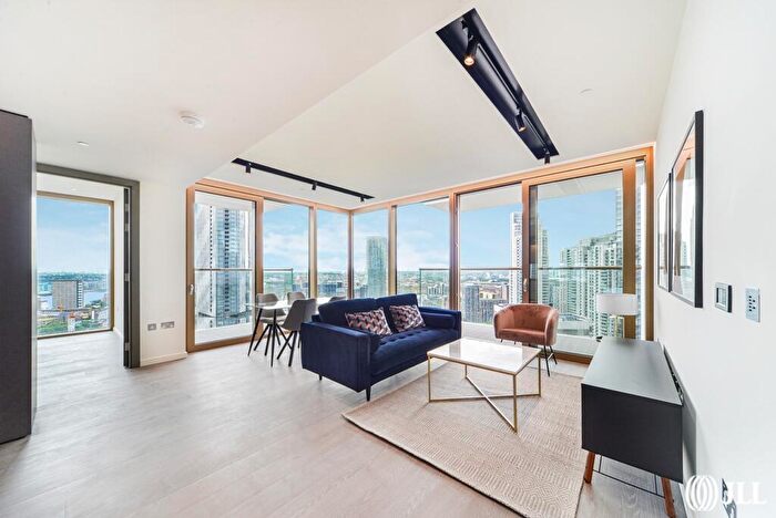 2 Bedroom Apartment For Sale In Park Drive London, E14