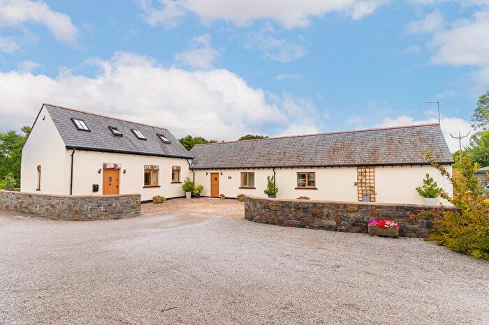 3 Bedroom Detached House For Sale In Pentre Lane, Llantarnam, NP44