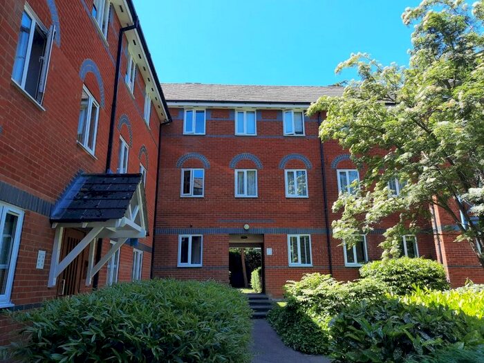2 Bedroom Detached House To Rent In Cross Court Upper Marsh Lane, Hoddesdon, EN11