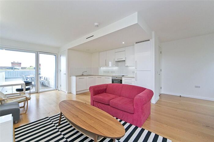 2 Bedroom Flat To Rent In Balmore Street, Dartmouth Park, N19