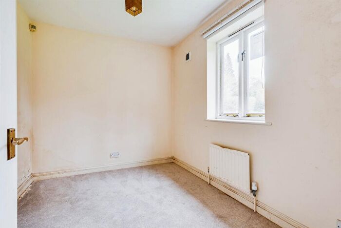 2 Bedroom Detached Bungalow For Sale In Dorchester Close, Headington, Oxford, OX3