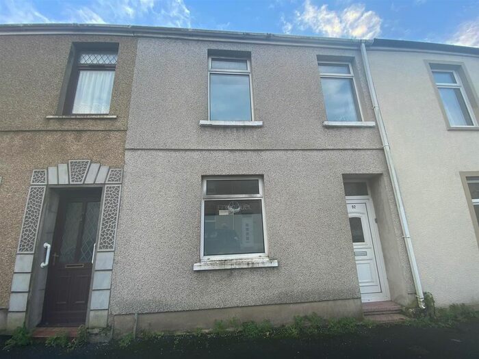 3 Bedroom Terraced House To Rent In Swansea Road, Llanelli, SA15
