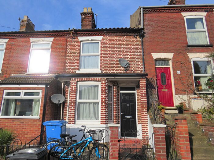3 Bedroom Terraced House To Rent In Churchill Road, Norwich, NR3