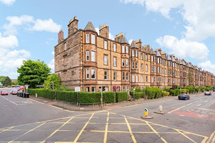 3 Bedroom Flat To Rent In Dalkeith Road, Newington, Edinburgh, EH16