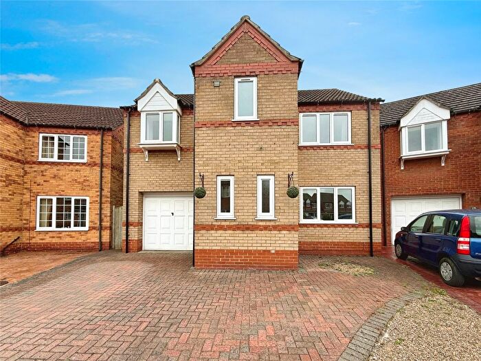 3 Bedroom Detached House To Rent In Mallory Close, Lincoln, Lincolnshire, LN6