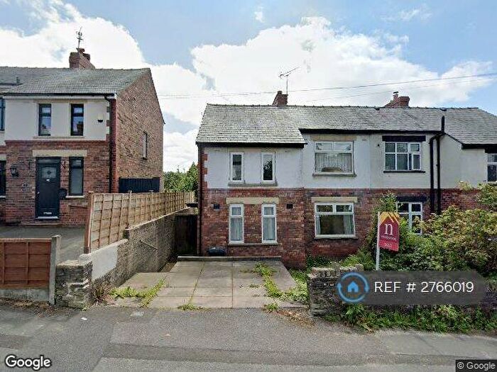 3 Bedroom Semi-Detached House To Rent In Brookfield Lane, Macclesfield, SK11