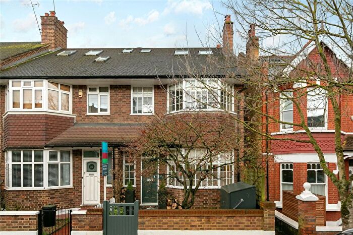 4 Bedroom End Terrace House For Sale In Palmerston Road, London, SW14