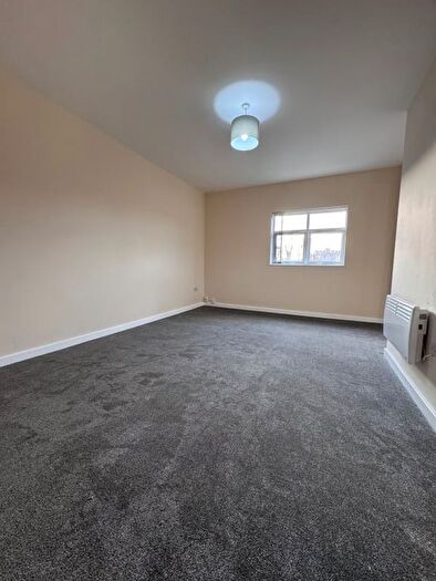 1 Bedroom Flat To Rent In The Square, Nuneaton, CV11