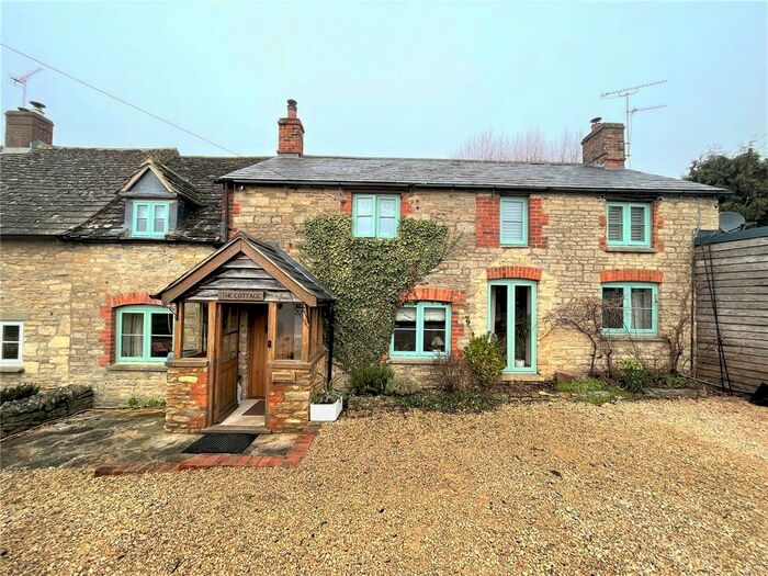 3 Bedroom Semi-Detached House For Sale In Mount Pleasant, Kempsford, Fairford, Gloucestershire, GL7