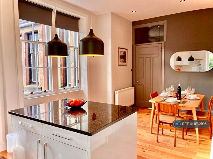 2 Bedroom Flat To Rent In Marlborough Avenue, Glasgow, G11