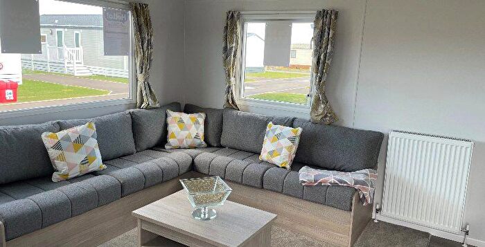 2 Bedroom Park Home For Sale In Burghead Holiday Park, IV30