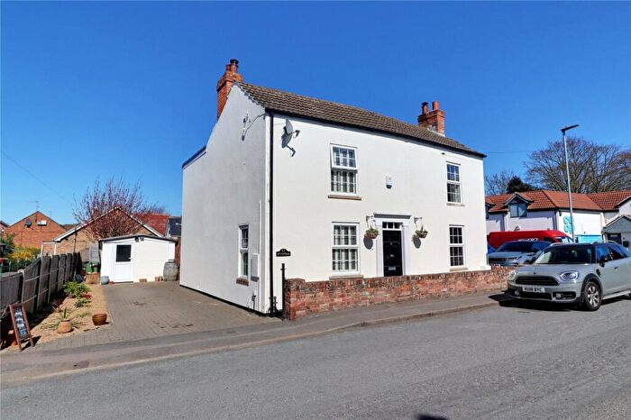 4 Bedroom Detached House For Sale In Mowbray Street, Epworth, Lincolnshire, DN9