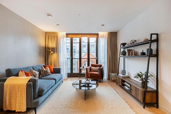 1 Bedroom Flat To Rent In Bartholomew Close, London, EC1A