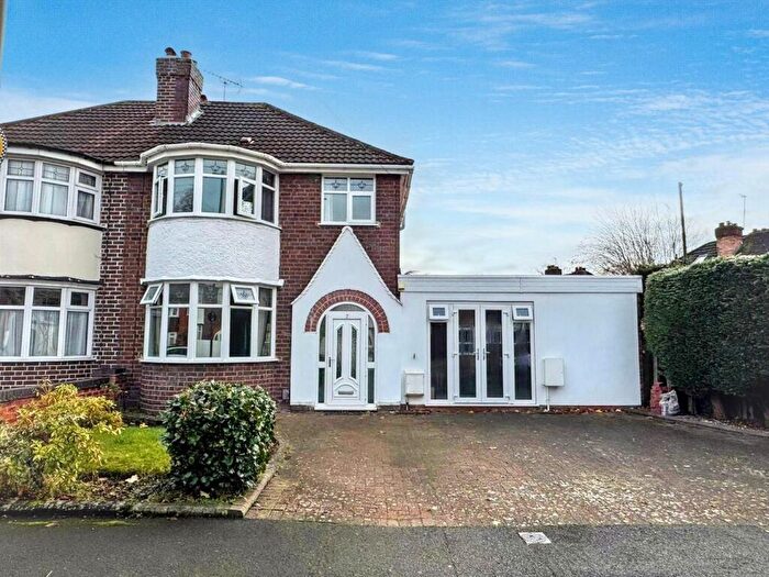 3 Bedroom Semi-Detached House For Sale In Allman Road, Erdington, Birmingham, B24