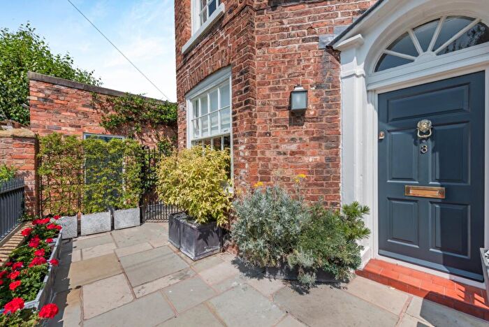 3 Bedroom Semi-Detached House For Sale In Grey Friars, Chester, Cheshire, CH1